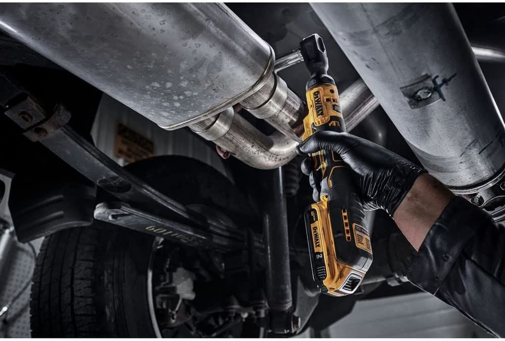 Dewalt DCF513B - Atomic Compact Series™ 20V MAX* Brushless 3/8 in. Ratchet (Tool Only)